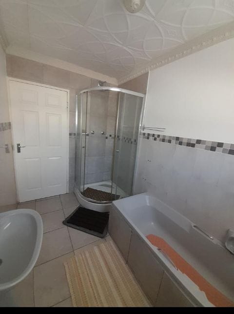 3 Bedroom Property for Sale in Mdantsane Eastern Cape